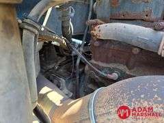 1999  International  9400  Straight Truck