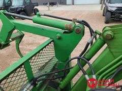 1984  John Deere  2950  Tractor w/Loader