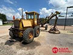Caterpillar  120  Motor Grader - Mower