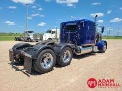 2006  Peterbilt  379  Semi Truck