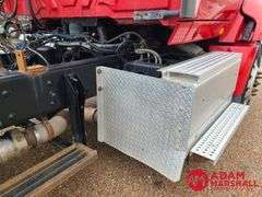 2014  International  Pro Star+  Semi Truck