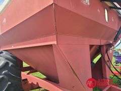 J&M  525  Grain Cart