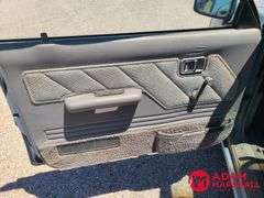1987  Mazda  B2600  Pickup - Gasoline