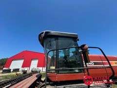 2005  Hesston  9240  Swather