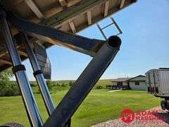 1993  International  Eagle 9300  Straight Truck