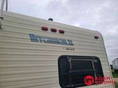 1993  NU-WA  Hitchhiker  Camper Trailer - 30FT