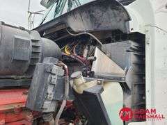 2012  Kenworth  T800  Semi Truck