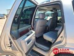 2006  Lincoln  Navigator  SUV - Gasoline
