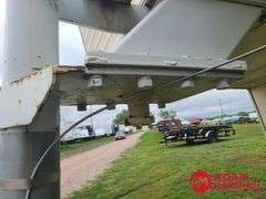 1993  NU-WA  Hitchhiker  Camper Trailer - 30FT