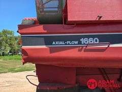 1992  Case  1660  Combine