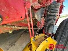 2013  New Holland  BR7090  Specialty Crop Baler