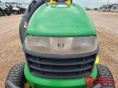 2009  John Deere  LA135  Lawn Mower w Bagger - 42IN