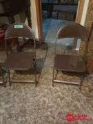 4 Folding Chairs