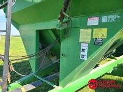 J&M  525  Grain Cart