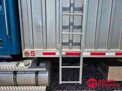 1993  International  Eagle 9300  Straight Truck