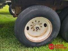 1988  Wilson  Grain  Trailer - 43FT