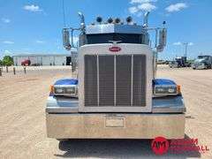 2006  Peterbilt  379  Semi Truck