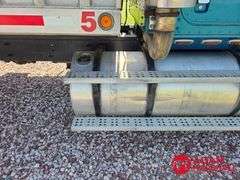 1993  International  Eagle 9300  Straight Truck