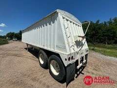 1996  Dakota  3200 Hopper  Grain Trailer - 32FT