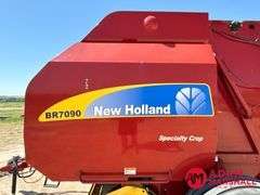 2013  New Holland  BR7090  Specialty Crop Baler