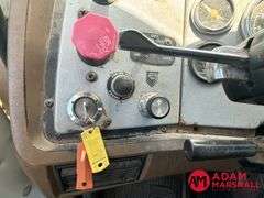 1995  Ford  LTA9000   Semi Truck - Diesel