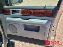 2006  Lincoln  Navigator  SUV - Gasoline