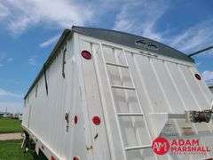 2009  DMF  Hopper  Grain Trailer - 32FT