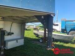 1998  Sundowner  4-Horse Trailer w/ Living Quarters  - 34FT