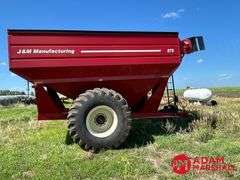 2011  J & M  875-18   Grain Cart