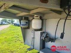 1998  Sundowner  4-Horse Trailer w/ Living Quarters  - 34FT