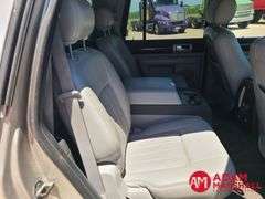 2006  Lincoln  Navigator  SUV - Gasoline