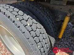 1999  International  9400  Straight Truck