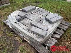 (50) Coping Bullnose Pavers - Charcoal