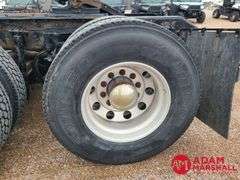 2012  Kenworth  T800  Semi Truck