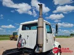 1991  International  8100  Semi Truck