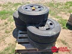 (5) Tires & Rims - 235/70R17