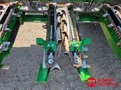 2019  John Deere  708C  Corn Head - 8R30