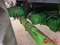 1984  John Deere  2950  Tractor w/Loader