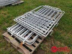 (7) Sheep/Goat Panels & Gates