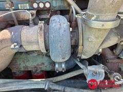 1993  International  Eagle 9300  Straight Truck