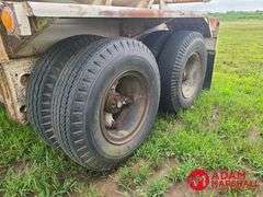 1976  Fruehauf  7000 Gallon Tanker  Trailer