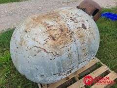 Pacific Iron  114 Gallon  Propane Tank
