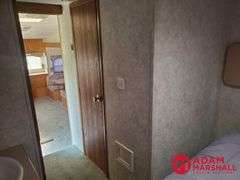 2002  Keystone  Cougar  5th Wheel Camper - 28FT