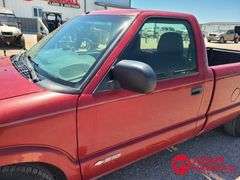 2003  Chevrolet  S10  Pickup - Gasoline