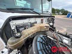 2016  Western Star  4700  Semi Truck