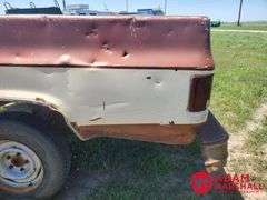 Chevrolet Pickup Box Trailer - 8FT