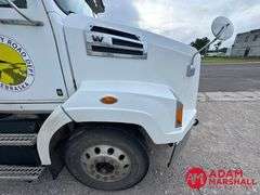 2016  Western Star  4700  Semi Truck
