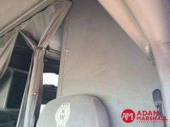 2000  Kenworth  T2000  Semi Truck