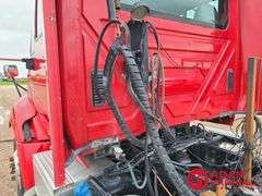 2014  International  Pro Star+  Semi Truck