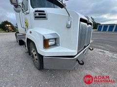 2016  Western Star  4700  Semi Truck